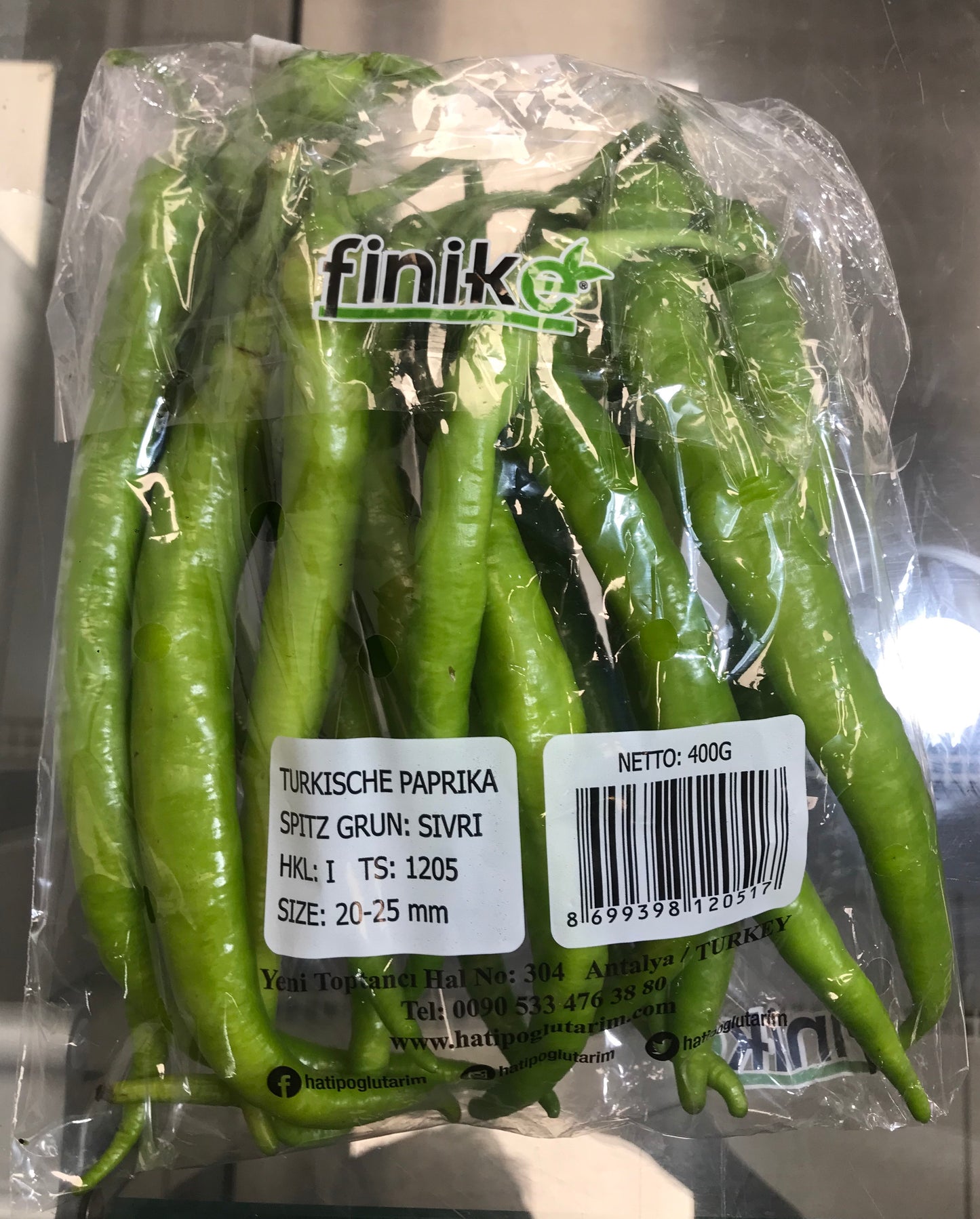 Hot Paprika (Per Bag)